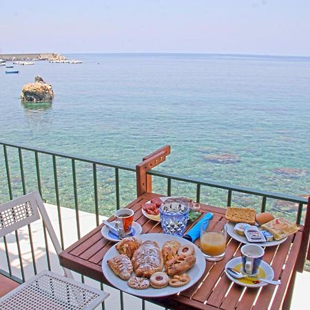 Bb Il Generale Bed & Breakfast Scilla Dış mekan fotoğraf